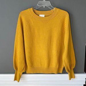 Allie Rose Crewneck Mustard Textured Raglan Long Sleeve Sweater Size Small